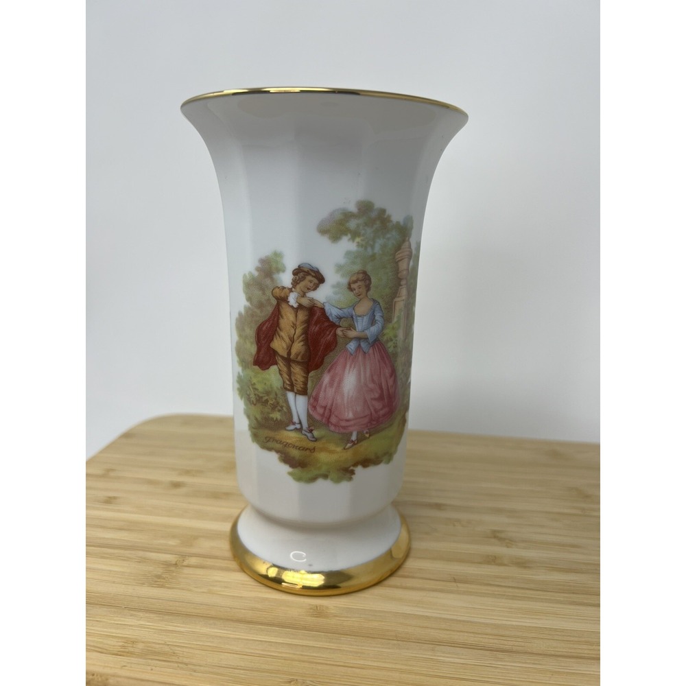 German 24K Gold Trim Vintage Vase Fragonard Scene Courting Couple Hoffmann  7"‎